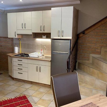 Boroka Apartman Gyula Zewnętrze zdjęcie