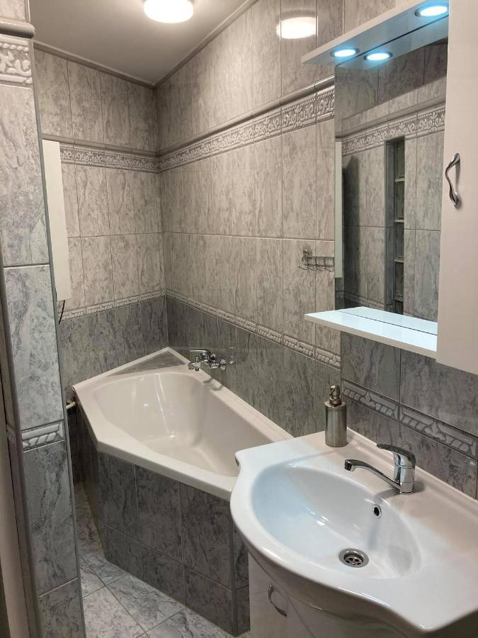 Boroka Apartman Gyula Zewnętrze zdjęcie